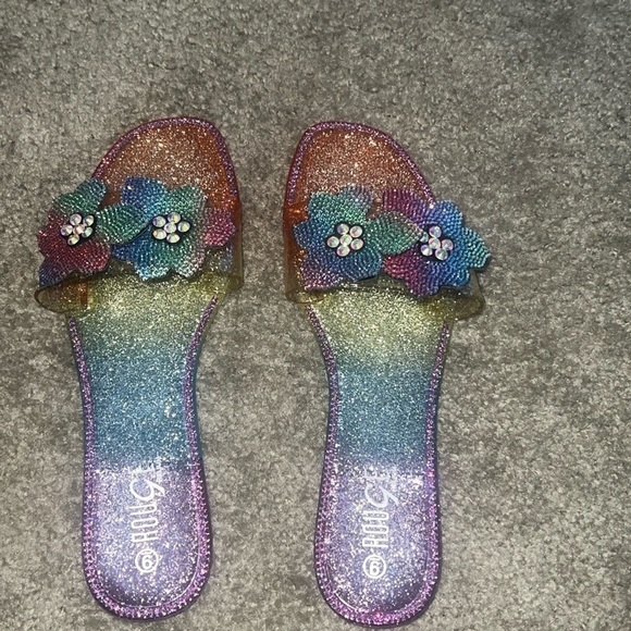 Rouge! Shoes - Rainbow jelly slides NWOT Sz 9